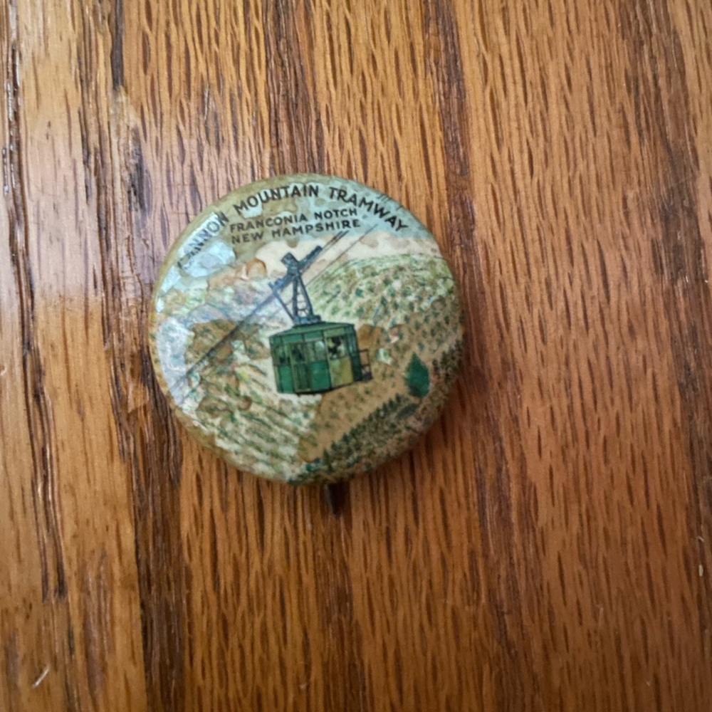 Cannon Mountain Tramway Souvenir Button
